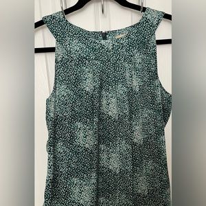 BANANA REPUBLIC TOP, green & white, size 12